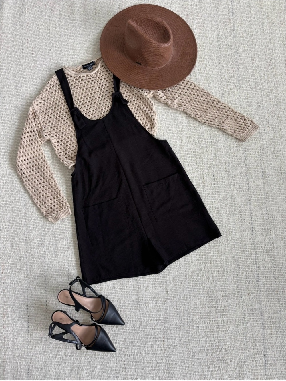 | Emery Rose | Black Romper with Front Pockets Women’s size XS
